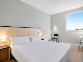 B&B HOTEL Madrid Pinar de las Rozas，位于拉斯·罗萨斯·德·马德里的酒店