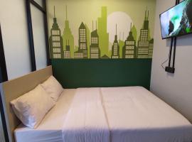 Behomy Urban Suite Bekasi，位于Padurenan的酒店