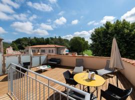 Hôtel Golf & Spa Château de la Bégude The Originals Collection，位于瓦尔邦讷的酒店