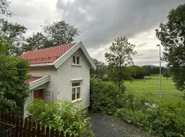 Lite hus 15 min fra Oslo