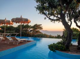 Boutique Hotel Torre Di Cala Piccola，位于圣托斯特凡诺港的酒店