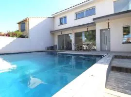 Maison contemporaine 6 personnes avec piscine