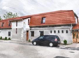 FÜRDŐ PANZIÓ，位于Karcag的酒店