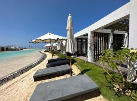 Sandy Lagoon and Seaside Cabana Le Sidi Boutique hotel Hacienda Bay，位于阿莱曼的酒店