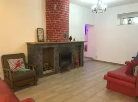 Apartament w Stegnie nad morzem na 10 osób. Sauna. Duży salon. Kominek.