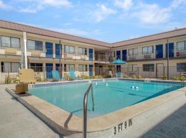 Motel 6-Venice, FL，位于威尼斯的酒店