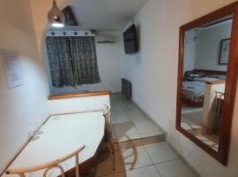 Hotel e motel império，位于Almirante Tamandaré的酒店