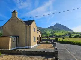Mor a Mynydd