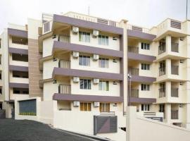 Ruby Hotel Apartments，位于卡卡纳德的酒店