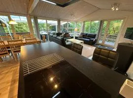Wonderful 100 Sqm, Holiday Home,600M From The Sea