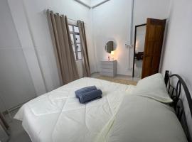 Nick Cozy Homestay 1st Floor，位于Jeli的酒店