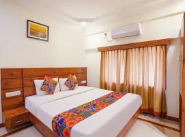 FabHotel Savi Inn - Nr Mantri Square Mall，位于班加罗尔Sheshadripuram的酒店