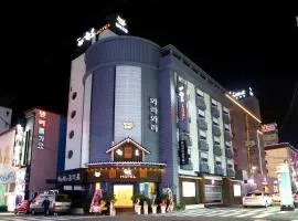 Jeonju Hanok Hotel