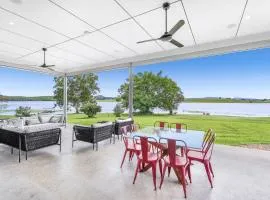 The Ski Shack - Lake Tinaroo