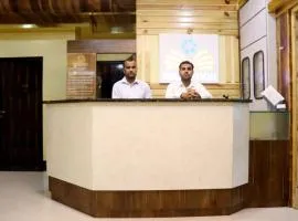 Goroomgo Hotel Monika Guest House Bodhgaya