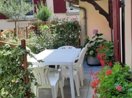 Le Repaire des Hirondelles - Le Colombage，位于Scharrachbergheim Irmstett的酒店