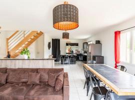 Petite maison chaleureuse avec une vue imprenable，位于Esson的酒店