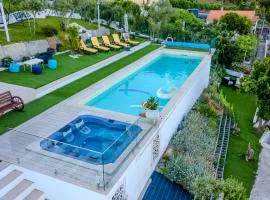 Paradise Farm with pool and jacuzzi in Douro