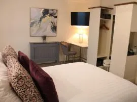 基尔代尔之家酒店 