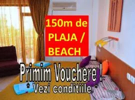 Garsoniere Victor Seaview Aer Conditionat- Bucatarie-Primim Carduri Vacanta-Pet Friendly la 3 minute de Plaja Reyna-Zoom Beach