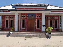 PENGINAPAN TEGAR Sawarna，位于Sawarna的酒店