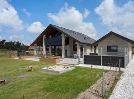 Gorgeous Home In Skjern With Kitchen，位于斯凯恩的酒店