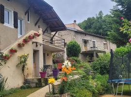 Gite spa blanche neige vercors，位于Hostun的酒店