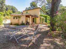 4 Bedroom Beautiful Home In La Tour-Daigues