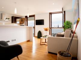 Modern sea front apartment in Garachico 3，位于加拉奇科的酒店