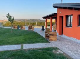 La Dimora di Gio，位于泰尔莫利的酒店