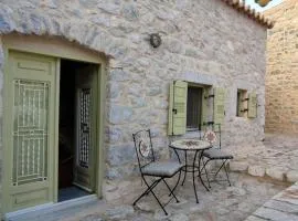 Myrto's Memories- My steki- Cozy stone house with all extras