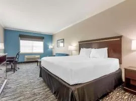 Best Western Plus Lake Worth Inn & Suites