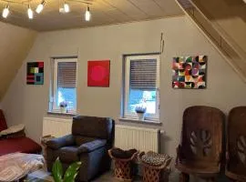 Ferien & Monteur Wohnung 1 - Little Afrika Extensive 5 Zimmer Wohnung