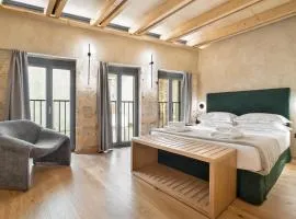 Poem Suites