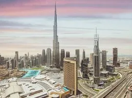 Magnificent 3BR with Full Burj Khalifa & Fountain view