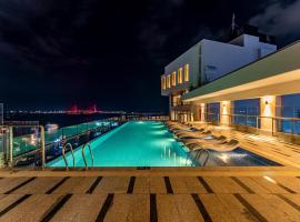 Charmant Suites a Boutique Hotel Can Tho，位于芹苴的酒店