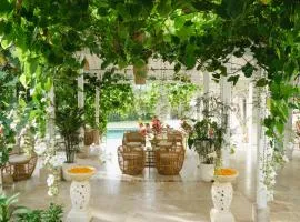 Isaiya Boutique Hotel