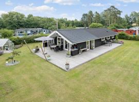 2 Bedroom Gorgeous Home In Grevinge，位于Grevinge的酒店