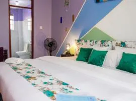 Cozy Rooms JKIA - 3 Bedroom With 5 Beds, 2Baths