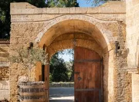 安蒂卡马塞里亚马杜丘酒店