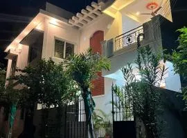 Villa de Compass Homestay Auroville
