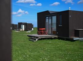 Tiny House Nature 4 Innenlage - Green Tiny Village Harlesiel，位于卡罗利嫩西尔的酒店