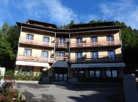 Albergo Rusen，位于博尔诺的酒店