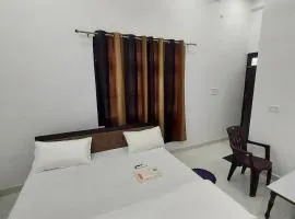 Shivay Guest House Near Ram Mandir