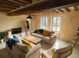 La Maison Bleue, maison mitoyenne de campagne