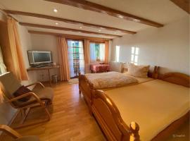 Double Room Linden Blossom，位于Schuttertal的酒店