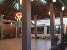 30 persons Beachfront house with big pavillion