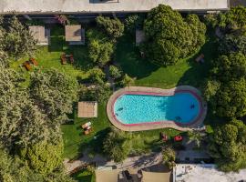 里奥特基斯基亚潘酒店，位于特基斯基亚潘的酒店