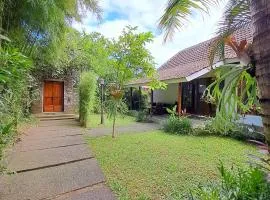 Tropica House 2 minutes from Ubud center