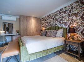 Lotsane Limpopo Luxury River Lodge，位于Sherwood的酒店